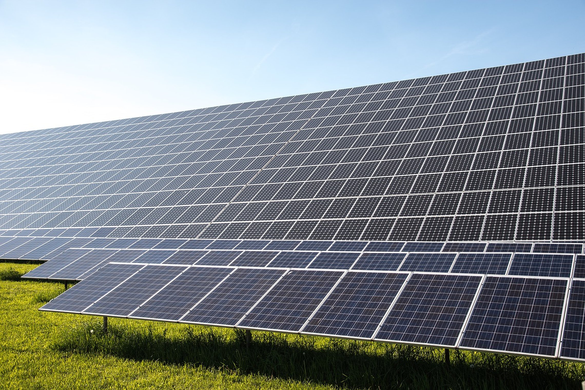 solar-cells-491703_1280